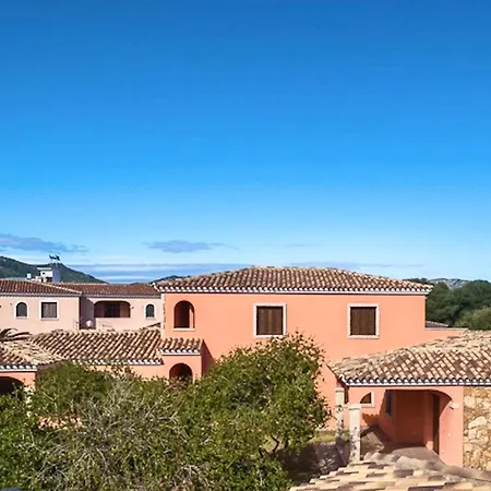 Iss Travel, La Ginestra - 2-bedroom With Terrace And View Over Tavolara Island *