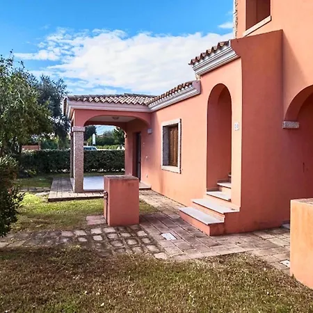 Iss Travel, La Ginestra - 2-bedroom With Terrace And View Over Tavolara Island * San Teodoro (Sardinia)