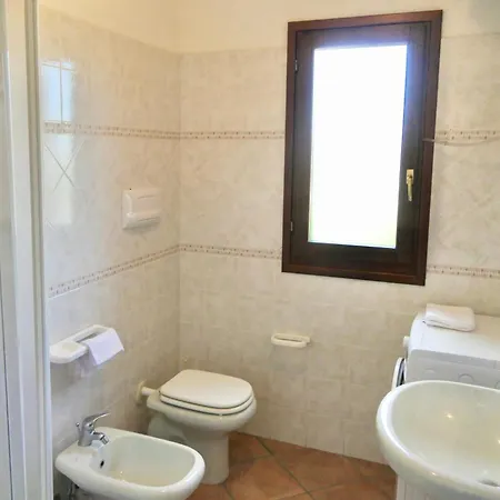 Apartament Iss Travel, La Ginestra - 2-bedroom With Terrace And View Over Tavolara Island *