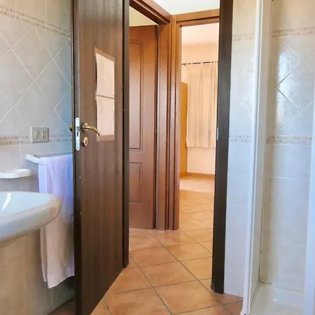 Iss Travel, La Ginestra - 2-bedroom With Terrace And View Over Tavolara Island *