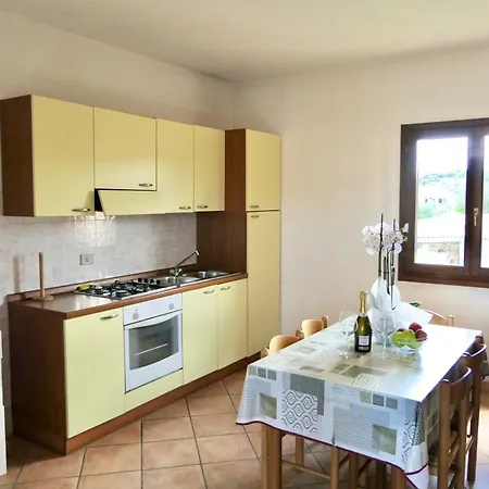 Apartament Iss Travel, La Ginestra - 2-bedroom With Terrace And View Over Tavolara Island San Teodoro (Sardinia)