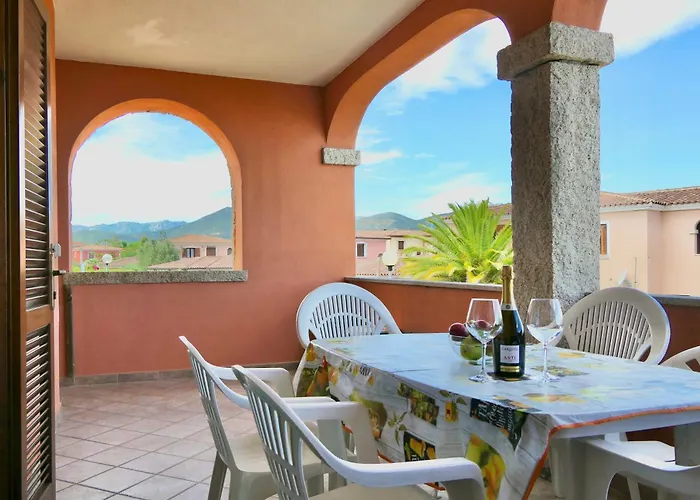 Iss Travel, La Ginestra - 2-bedroom With Terrace And View Over Tavolara Island Apartment
