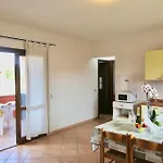 Iss Travel, La Ginestra - 2-bedroom With Terrace And View Over Tavolara Island San Teodoro (Sardinia)