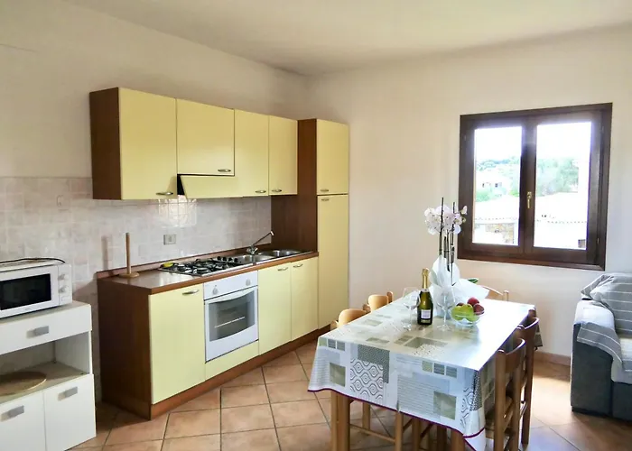 Apartman Iss Travel, La Ginestra - 2-bedroom With Terrace And View Over Tavolara Island San Teodoro